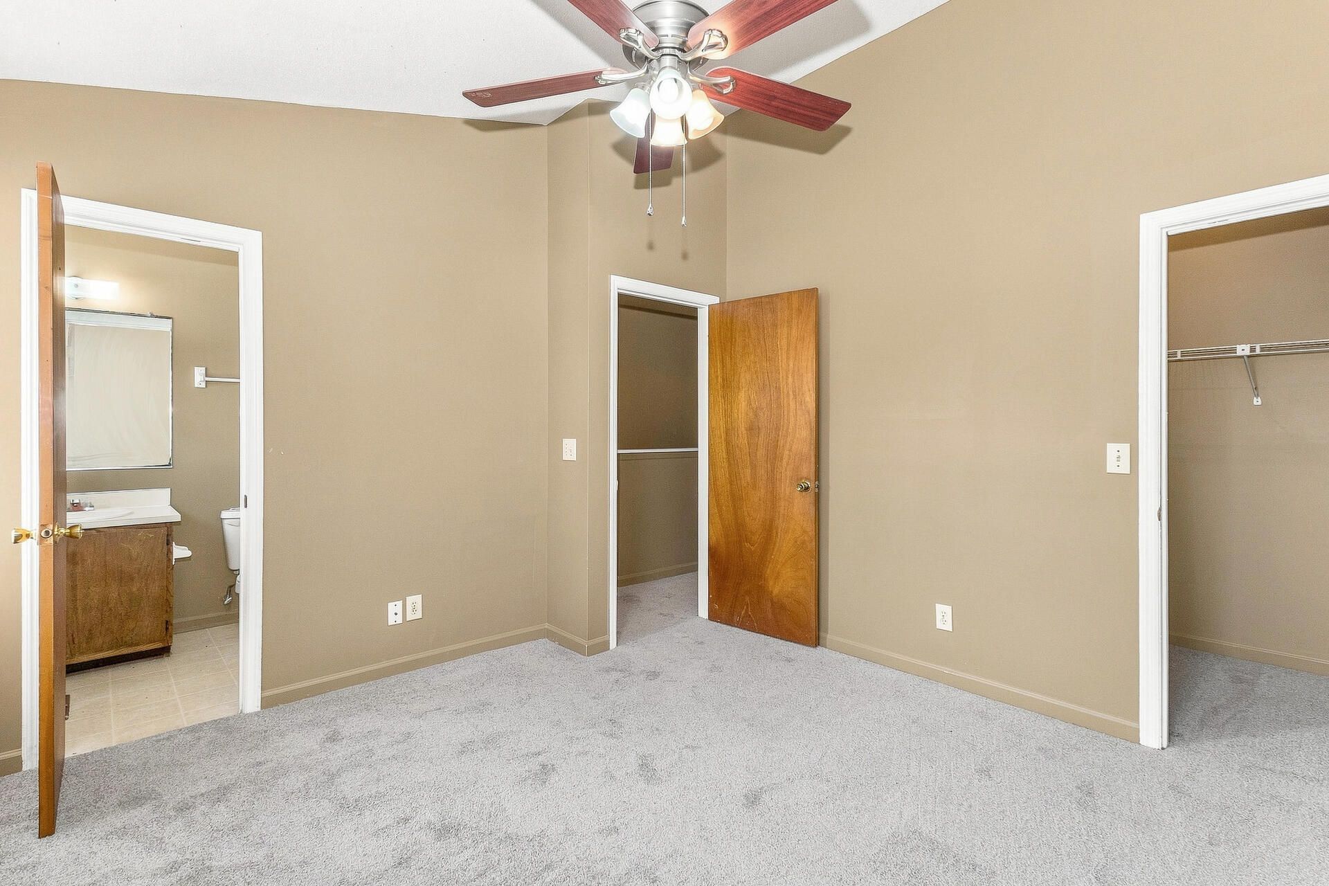 169 Pine Shadow Drive Photo 10