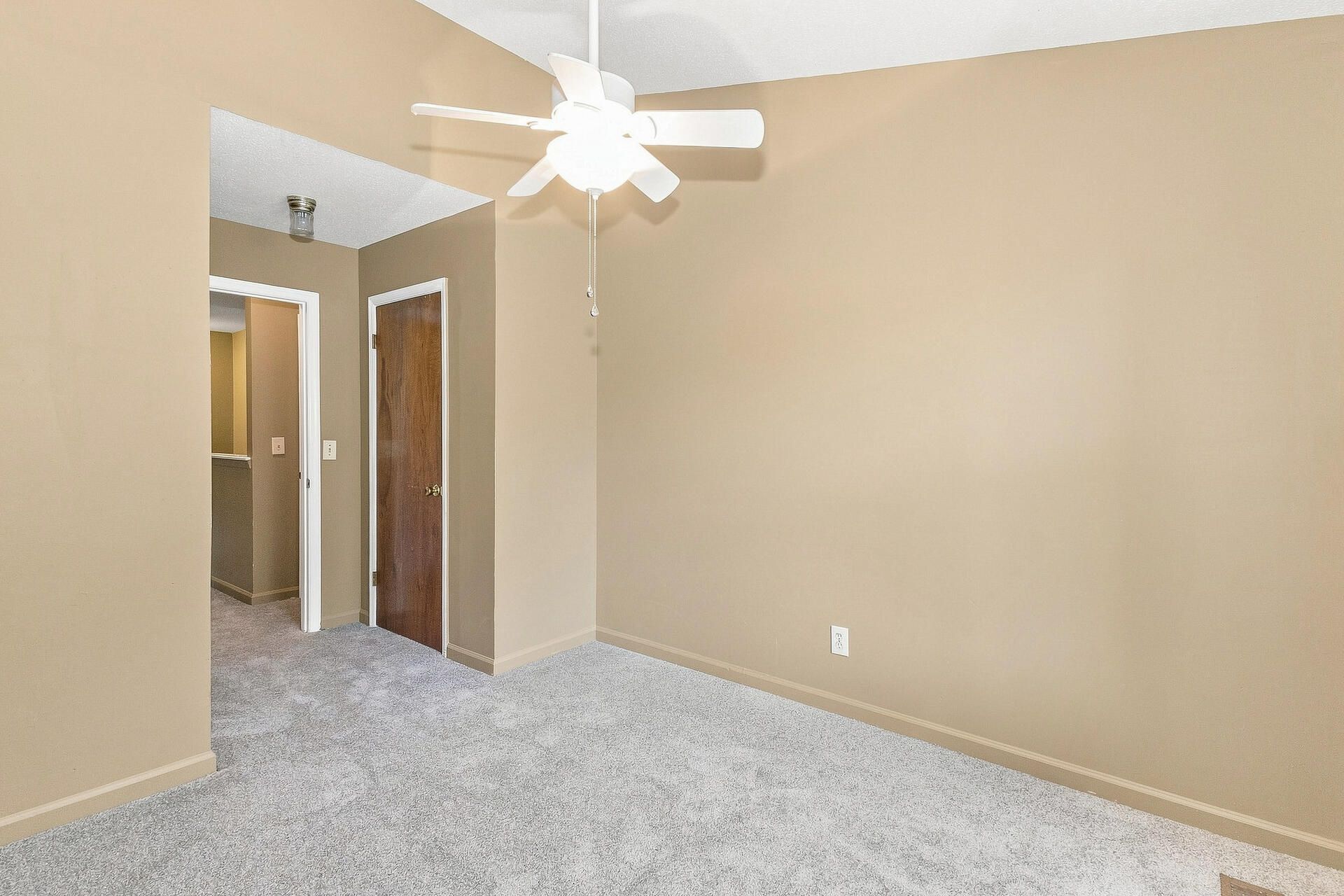 169 Pine Shadow Drive Photo 15
