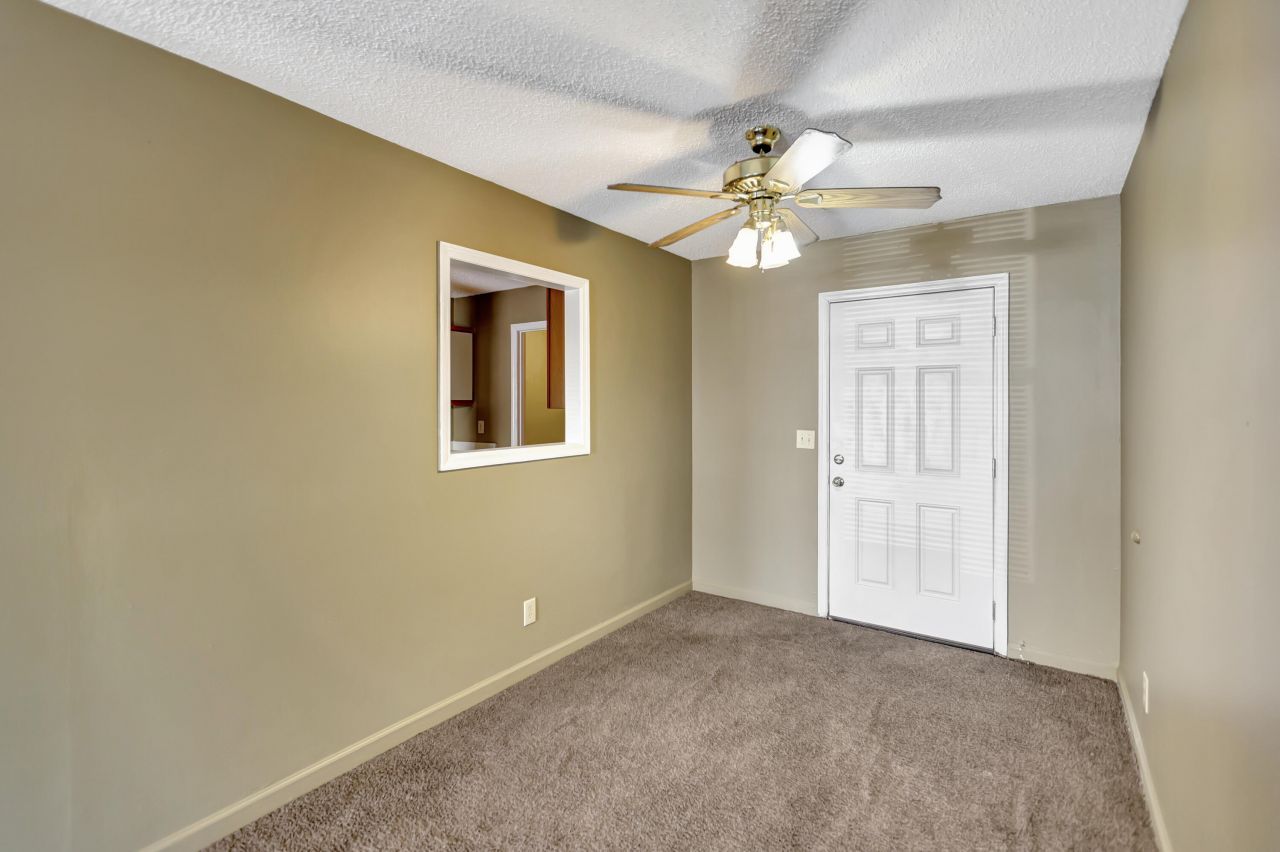 169 Pine Shadow Drive Photo 5