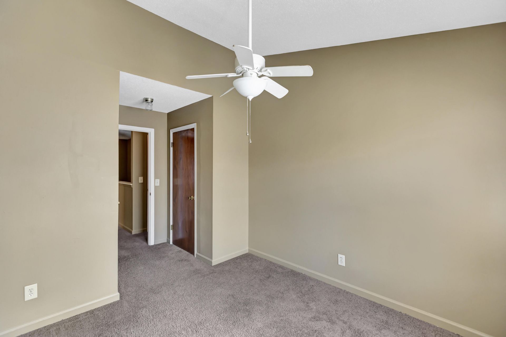 169 Pine Shadow Drive Photo 9