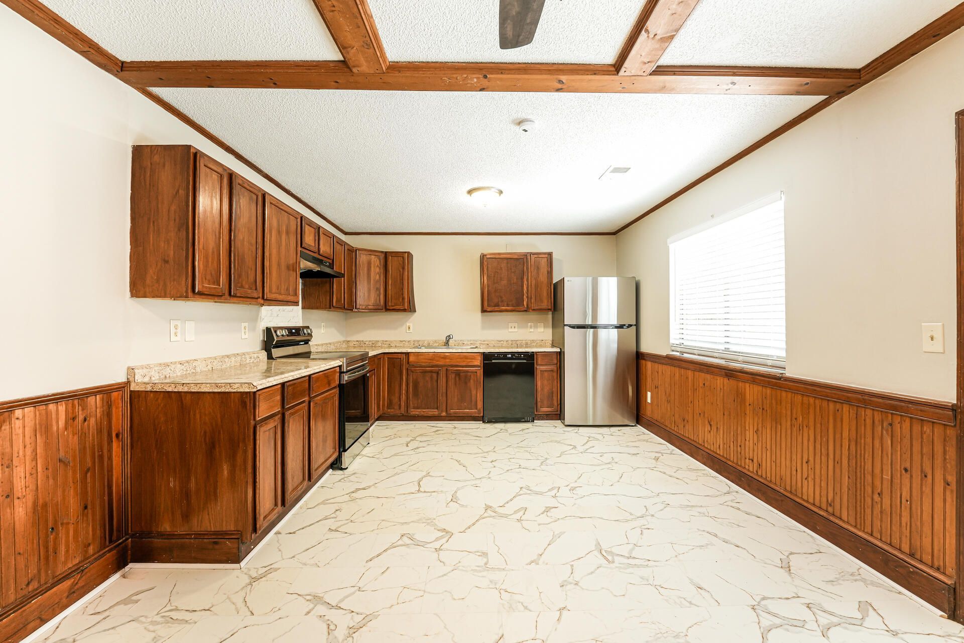 213 Sagebrush Lane Photo 14