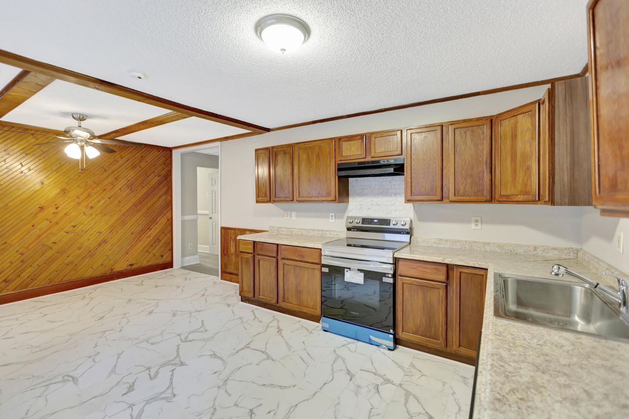 213 Sagebrush Lane Photo 19