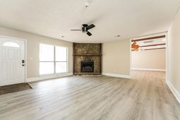 213 Sagebrush Lane photo 4