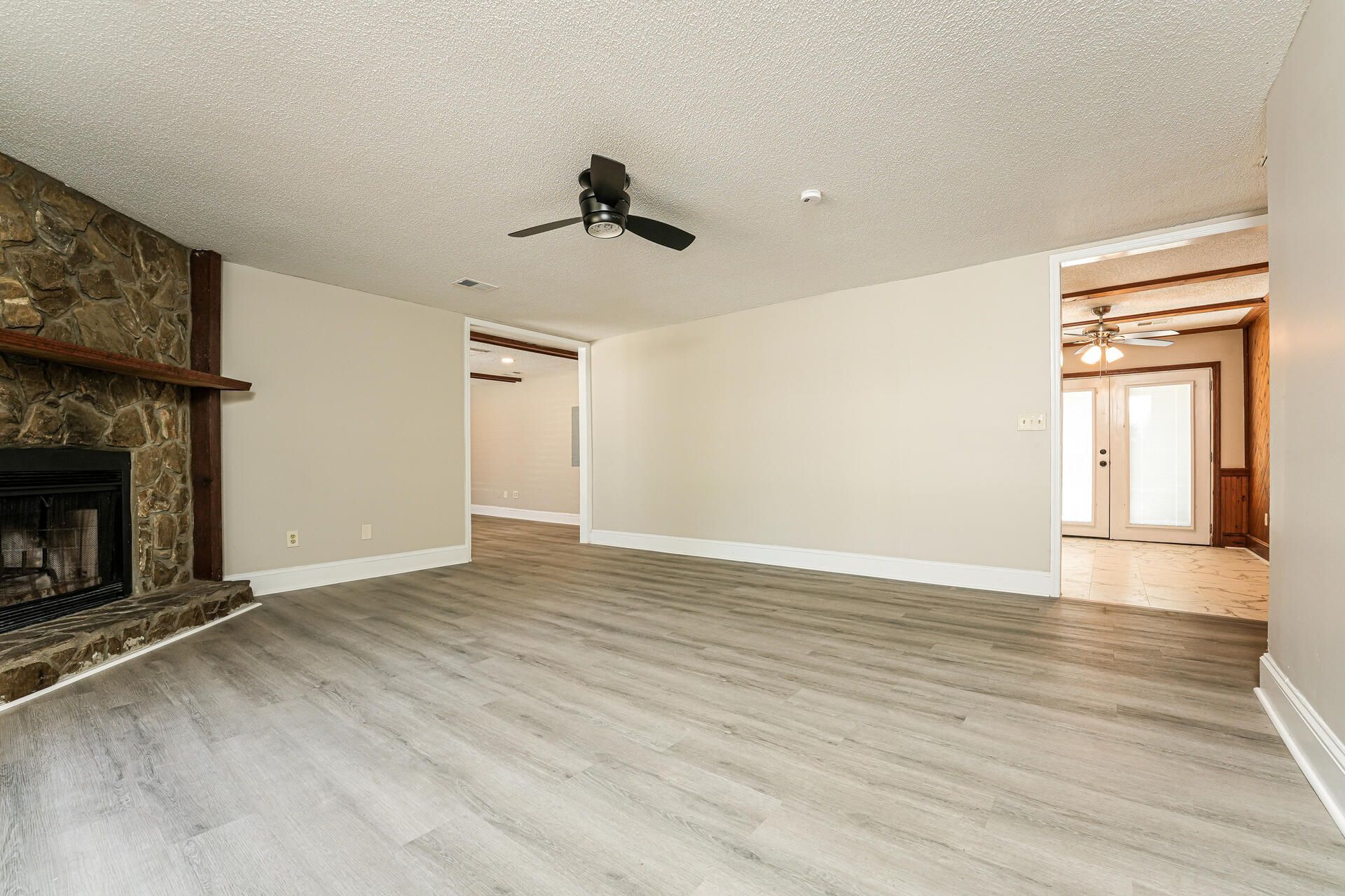 213 Sagebrush Lane Photo 5