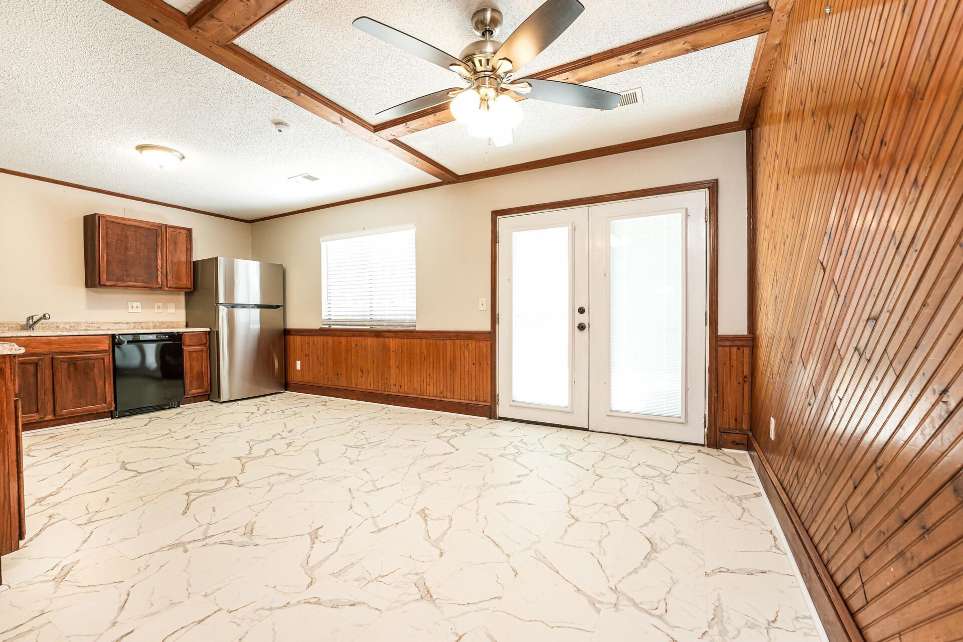 213 Sagebrush Lane Photo 9