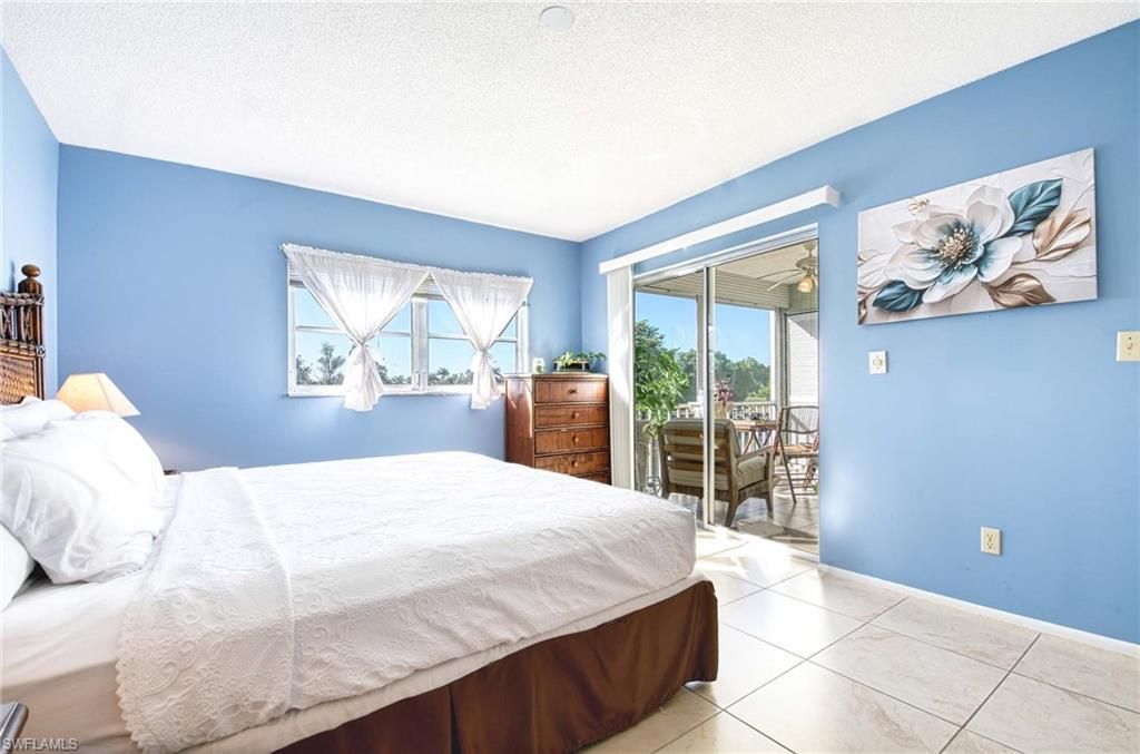 5483 Rattlesnake Hammock Rd, Unit 207, Naples, FL 34113 Photo