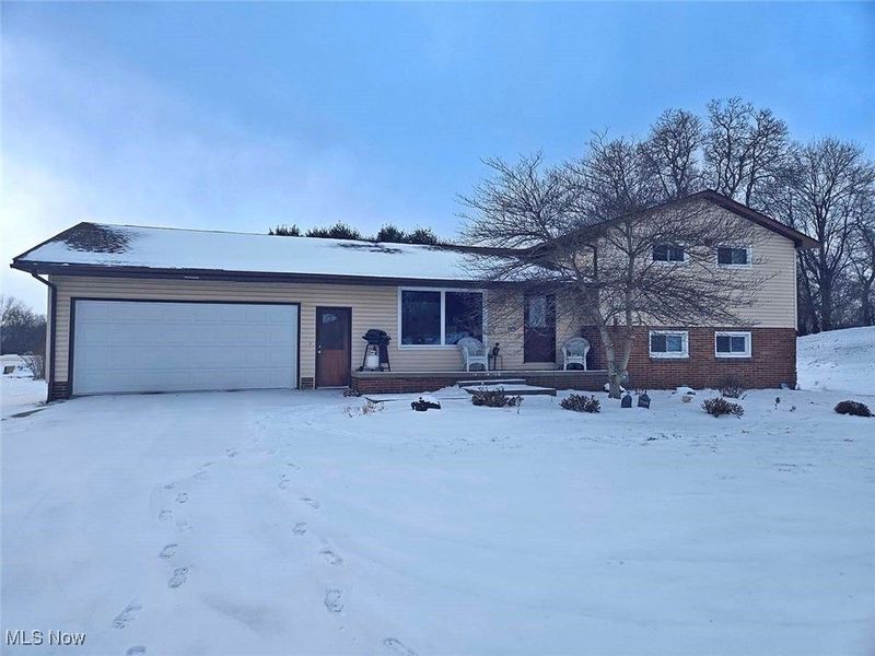 9490 State Route 212 NE, Bolivar, OH 44612 Photo 2