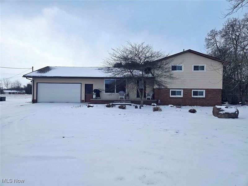 9490 State Route 212 NE, Bolivar, OH 44612 Photo 3