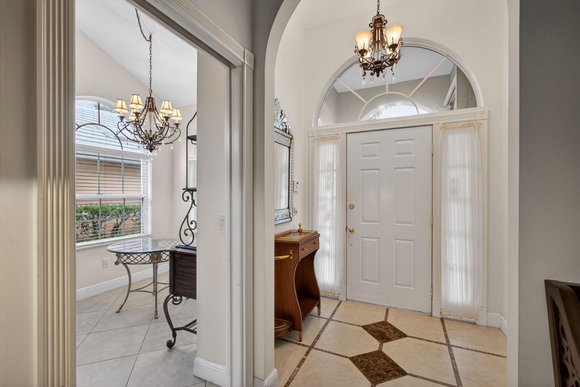 2347 Saratoga Bay Drive, West Palm Beach, FL 33409 Photo