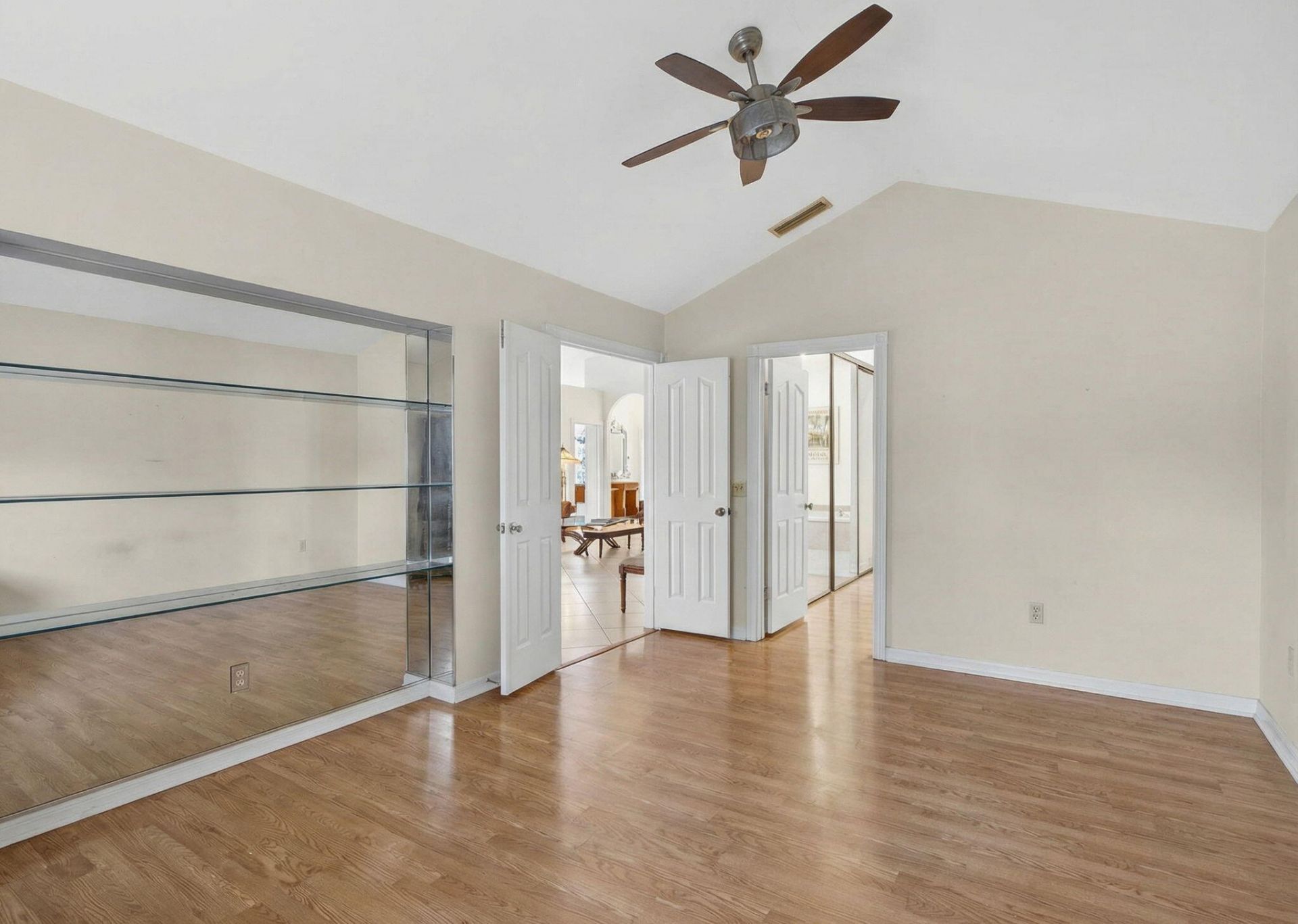 2347 Saratoga Bay Drive, West Palm Beach, FL 33409 Photo