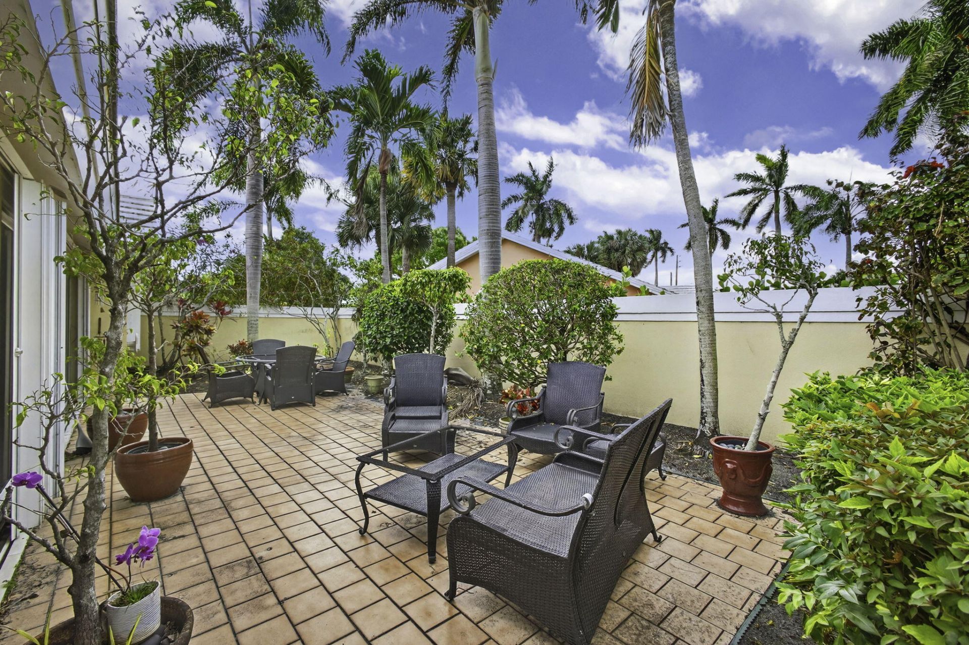 2347 Saratoga Bay Drive, West Palm Beach, FL 33409 Photo