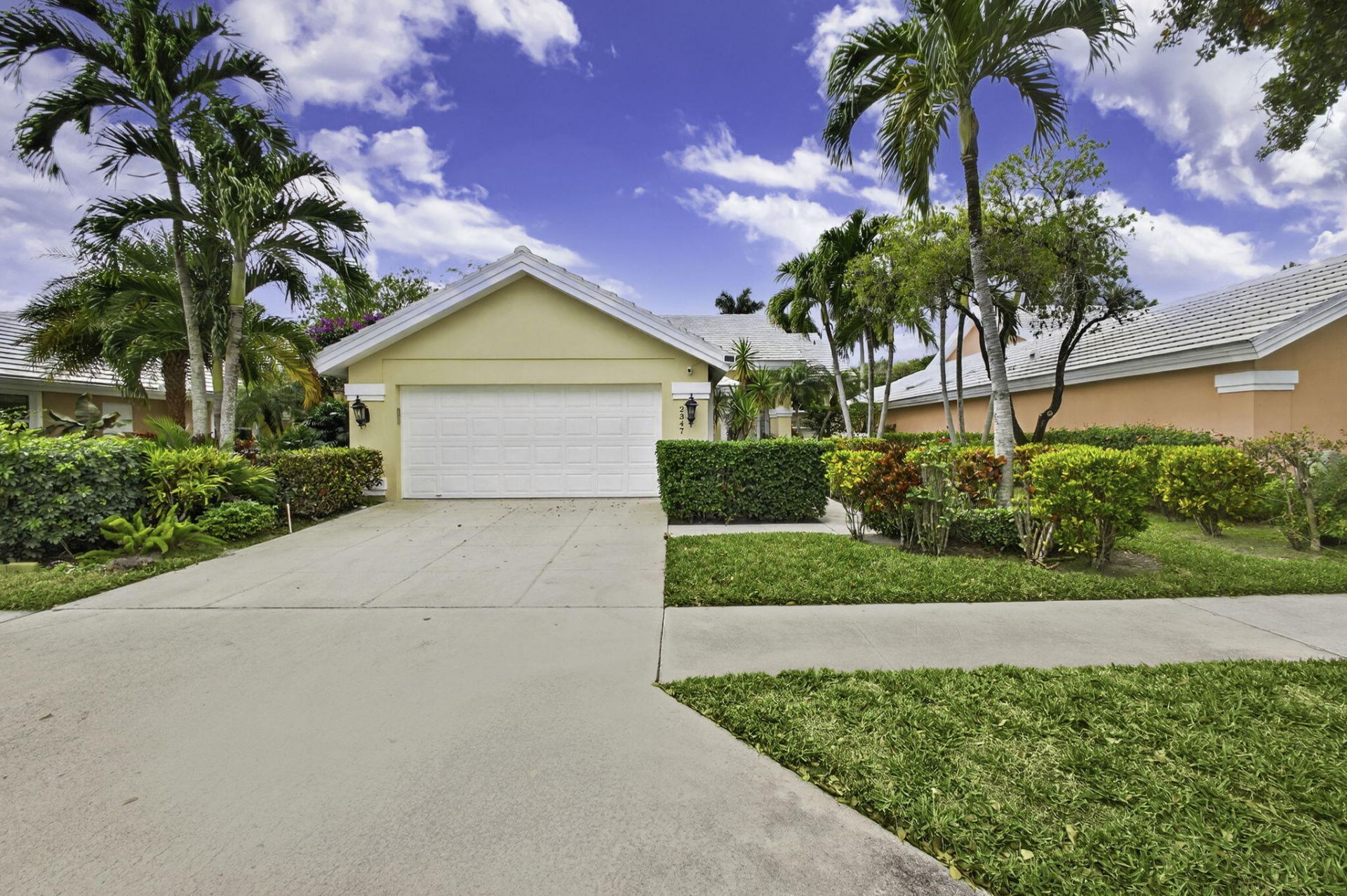 2347 Saratoga Bay Drive, West Palm Beach, FL 33409 Photo
