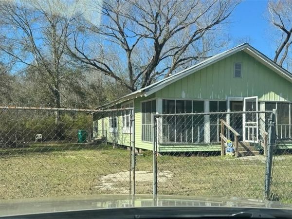 19343 PLANK Road, Zachary, LA 70791