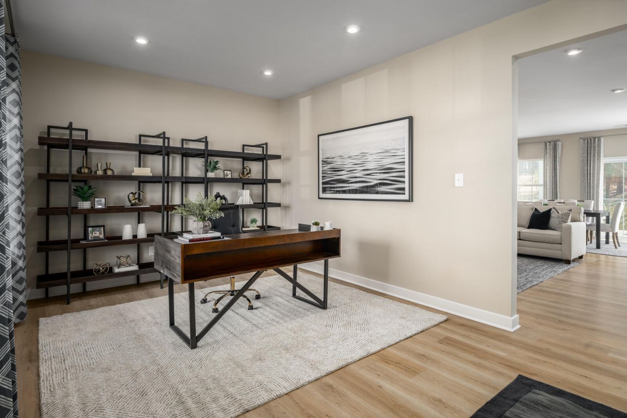 1031 N Thinleaf Avenue Photo 13