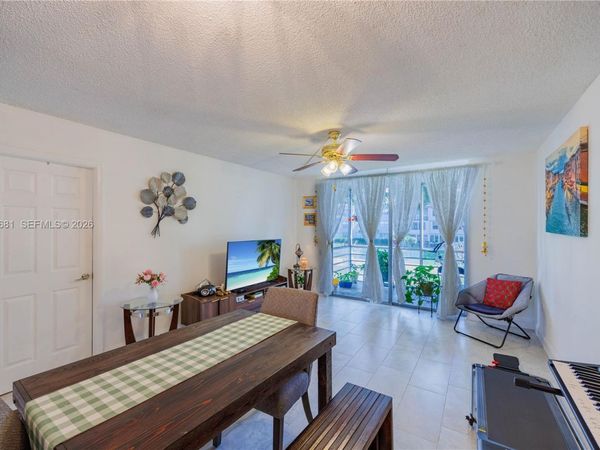 9100 Lime Bay Blvd , Unit 209, Tamarac, FL 33321