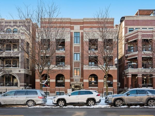 1025 W MONROE Street, Unit 3W, Chicago, IL 60607