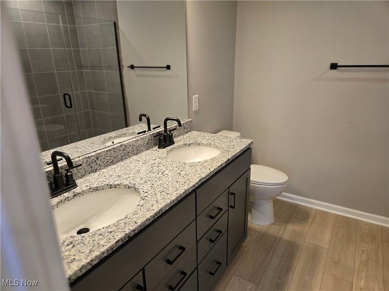 3375 Buckeye Trail, Green, OH 44685 Photo 8