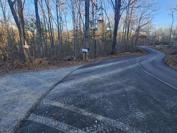 rocky Point, Crossville, TN 38555