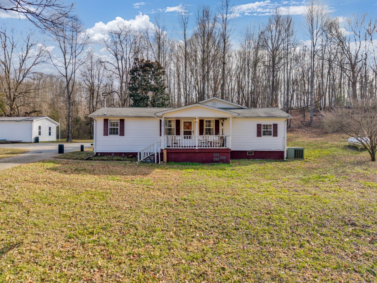 174 Copeland Rd, Sparta, TN 38583 Main Photo