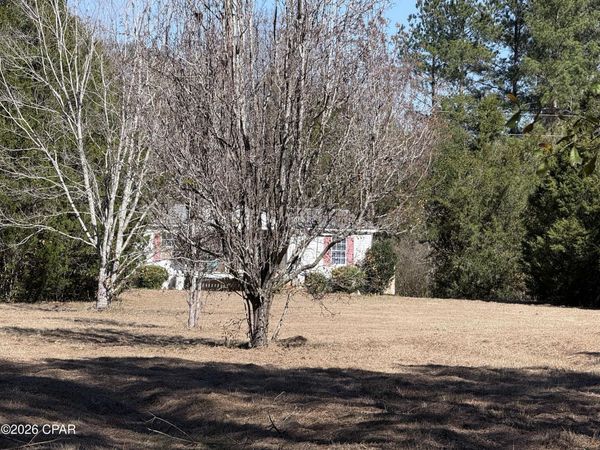 5023 Elmore Road, Graceville, FL 32440