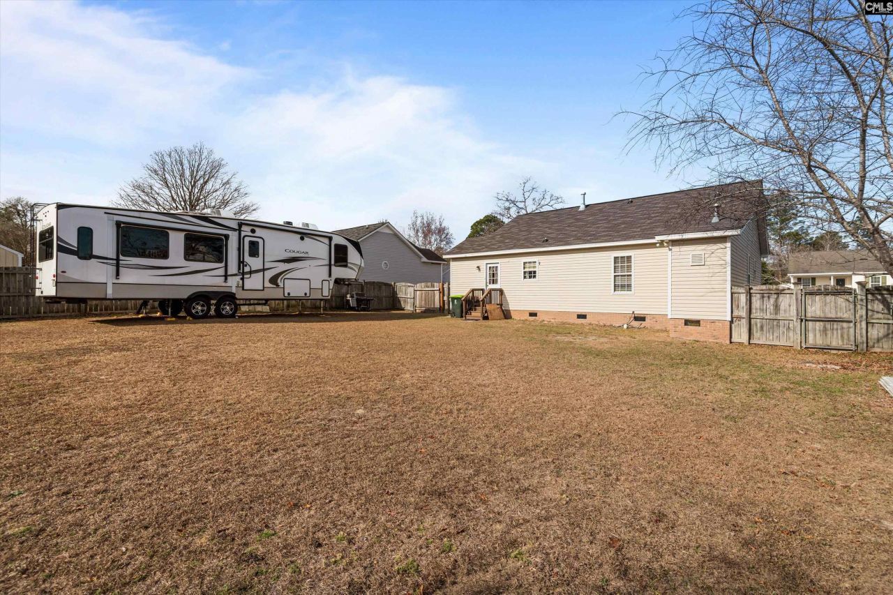 221 Colony Lakes Drive Photo 25