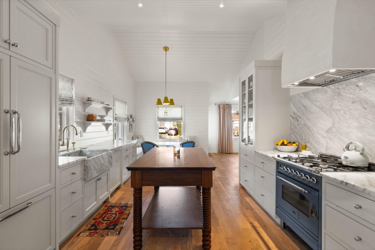 12 Ellen Avenue Photo 10