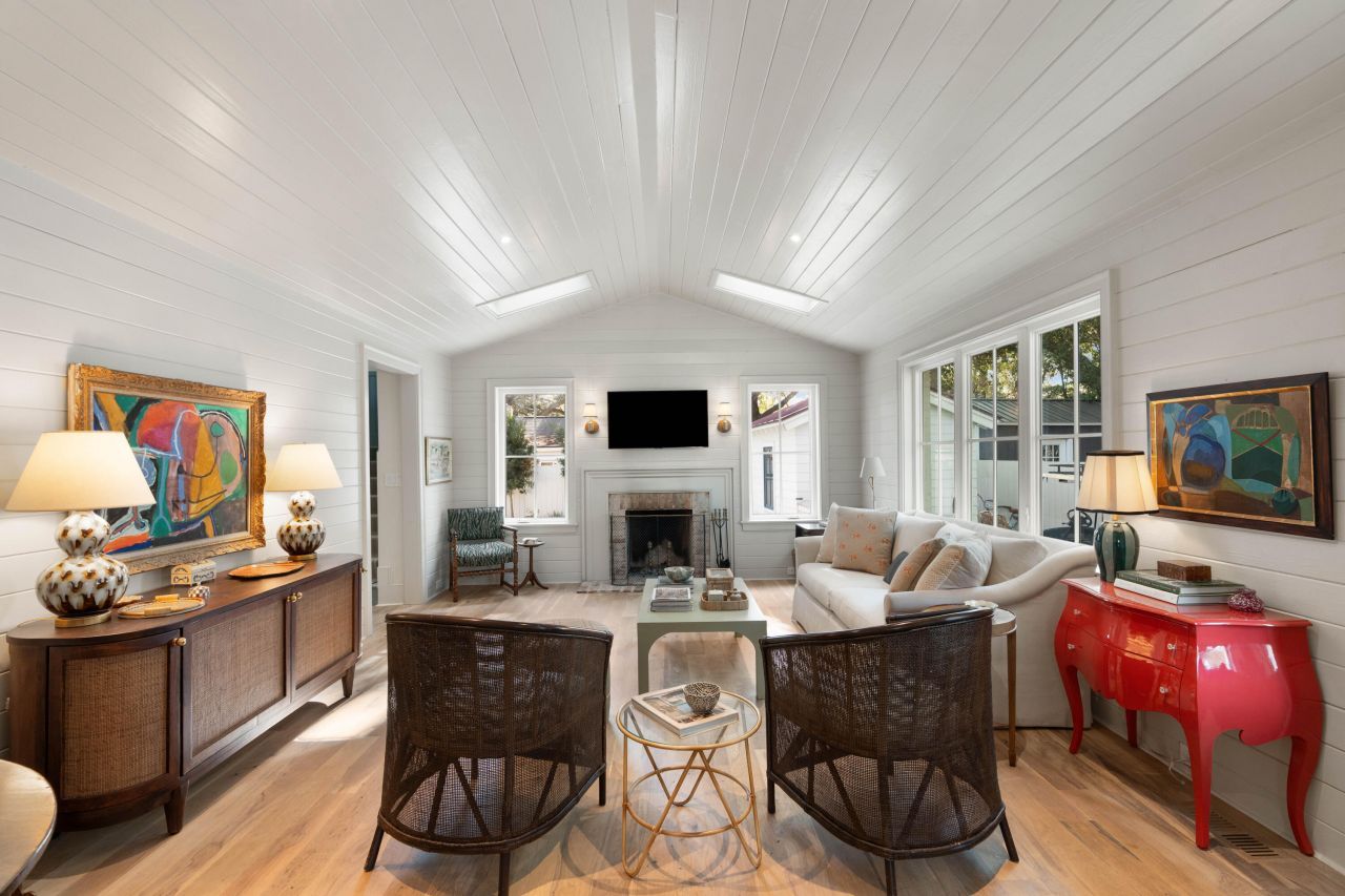 12 Ellen Avenue Photo 12