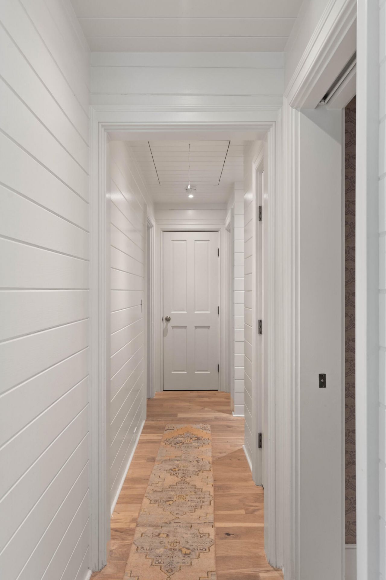 12 Ellen Avenue Photo 17