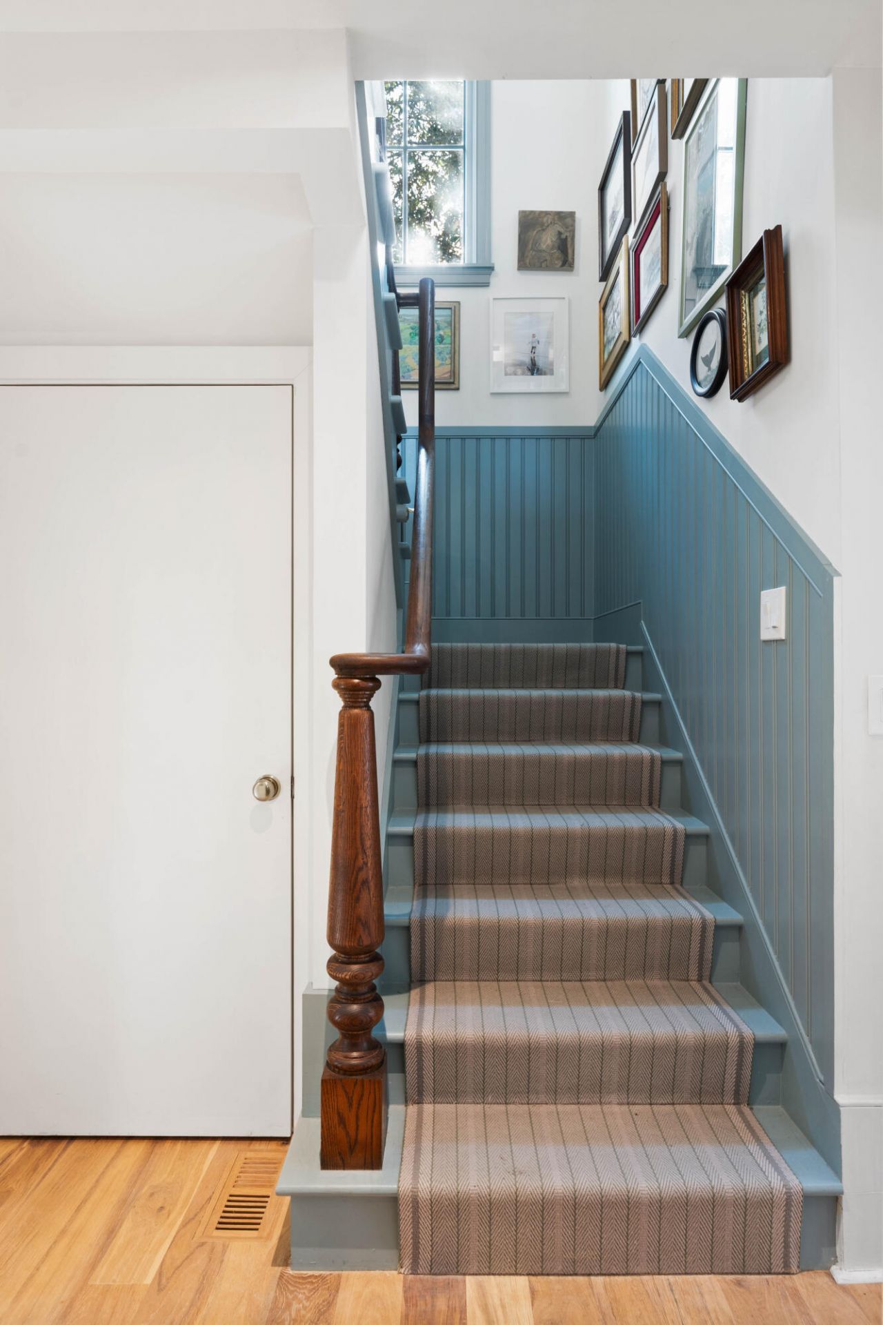 12 Ellen Avenue Photo 36