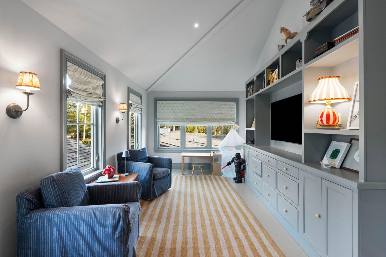 12 Ellen Avenue Photo 46