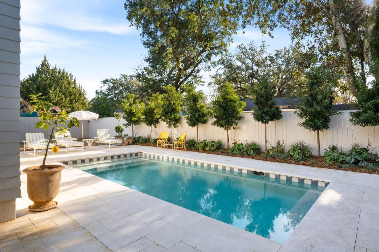 12 Ellen Avenue Photo 50