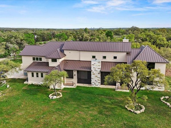 1951 Bridlewood Ranches DR, San Marcos, TX 78666