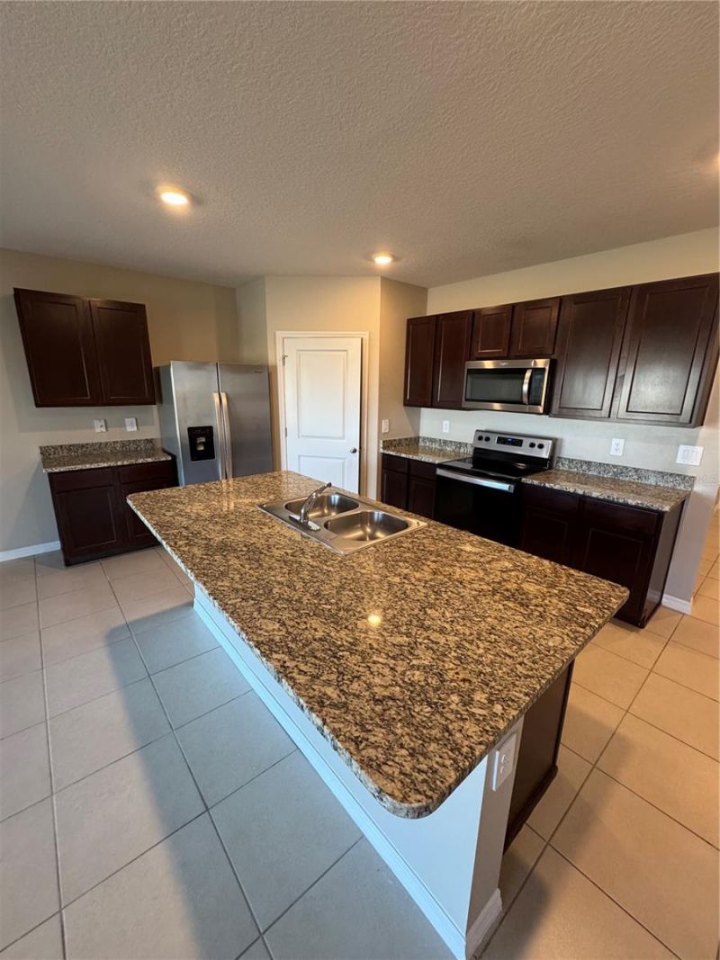 17209 Harvest Moon Way, Bradenton, FL 34211 Photo