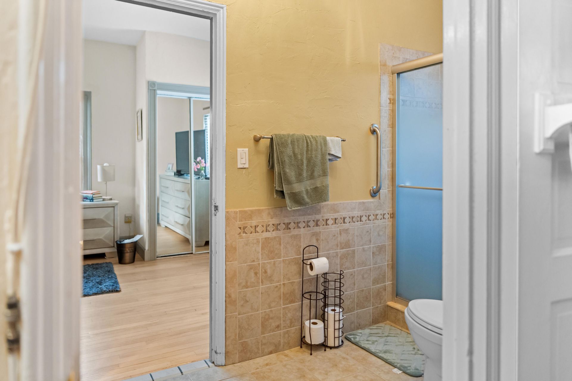 735 Colonial Road, West Palm Beach, FL 33405 Photo