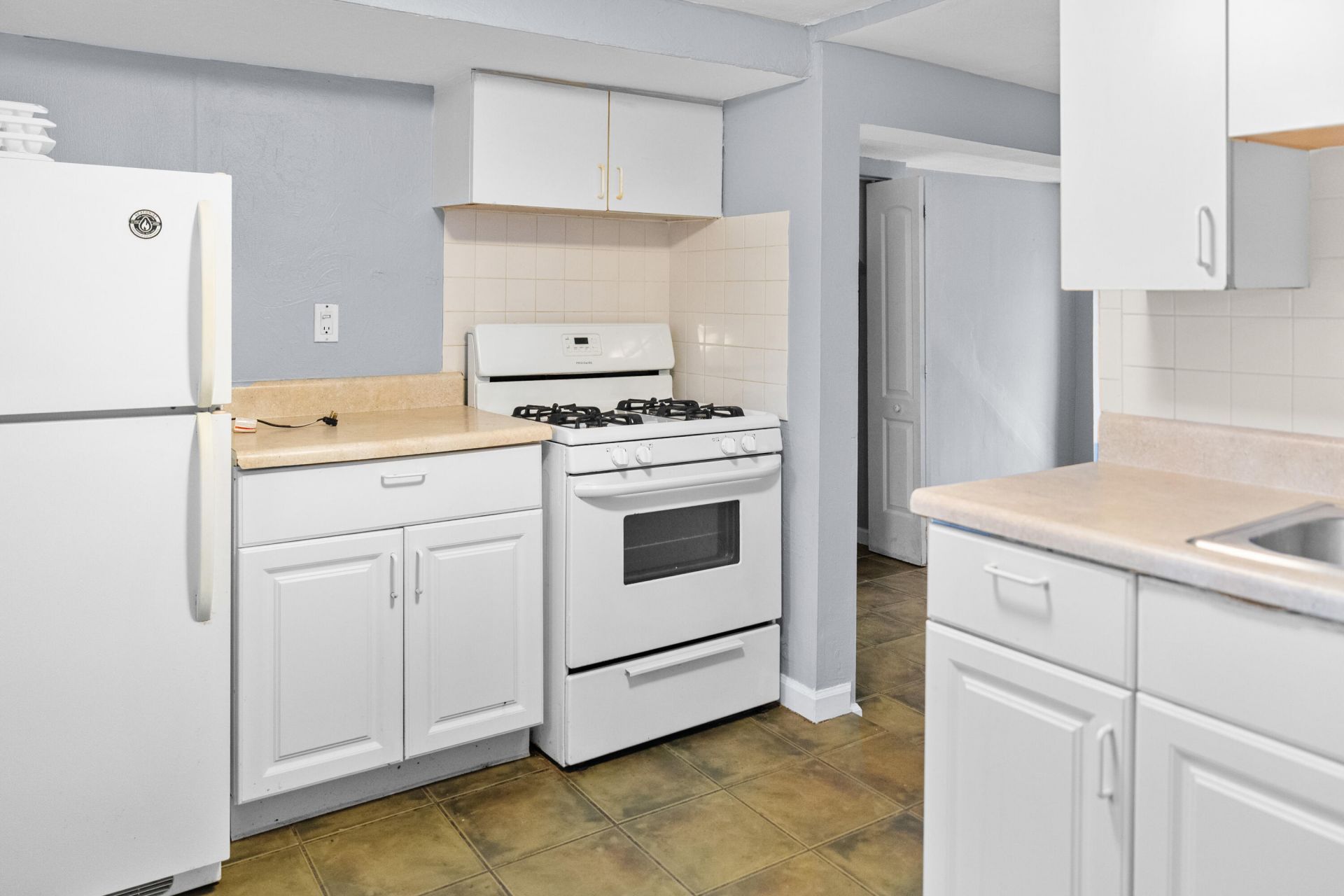 735 Colonial Road, West Palm Beach, FL 33405 Photo