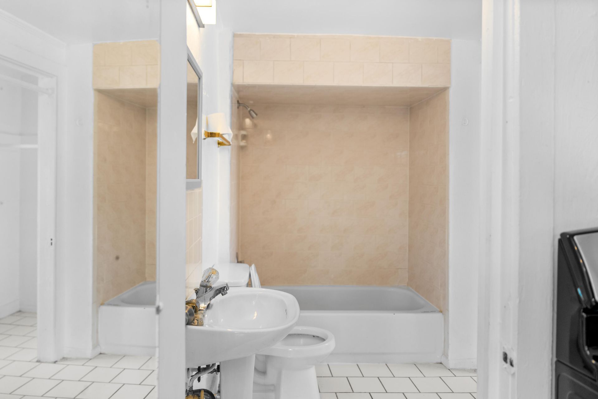 735 Colonial Road, West Palm Beach, FL 33405 Photo