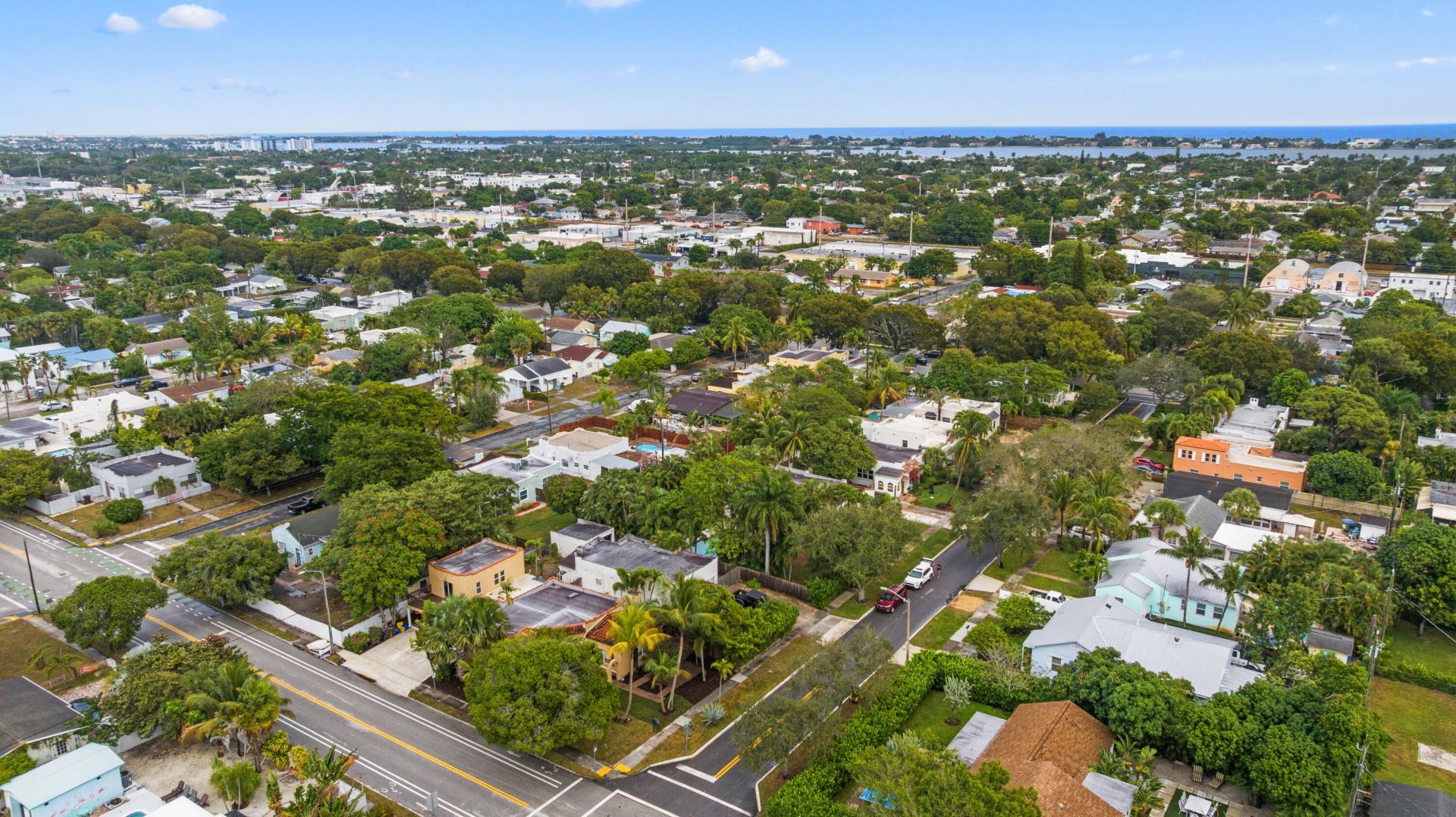 735 Colonial Road, West Palm Beach, FL 33405 Photo