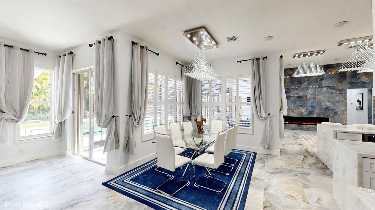 15700 Carrera Lane, Wellington, FL 33414 Photo