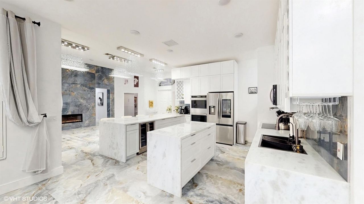 15700 Carrera Lane, Wellington, FL 33414 Photo