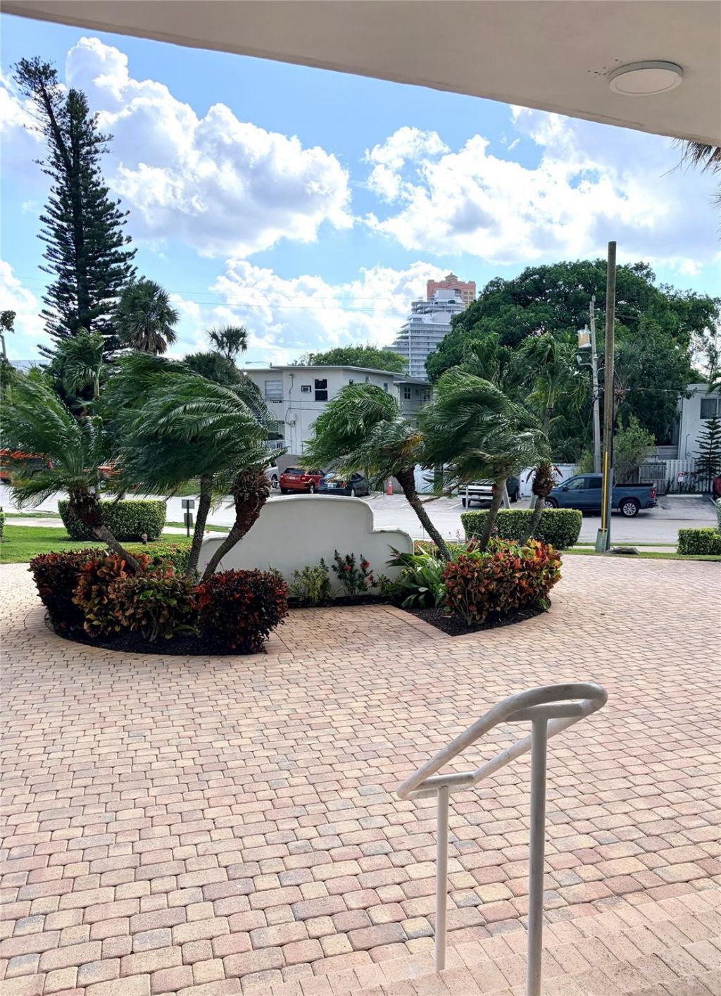 2701 N Ocean Boulevard, Unit 17C, Fort Lauderdale, FL 33308 Photo