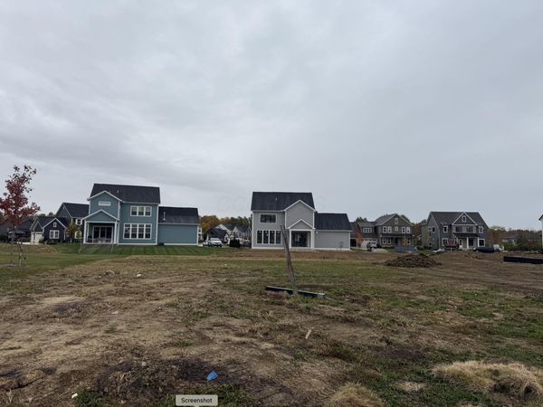 7872 Sparrow Run Drive , Plain City, OH 43064