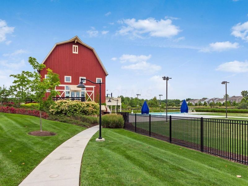 7872 Sparrow Run Drive, Plain City, OH 43064 Photo 14