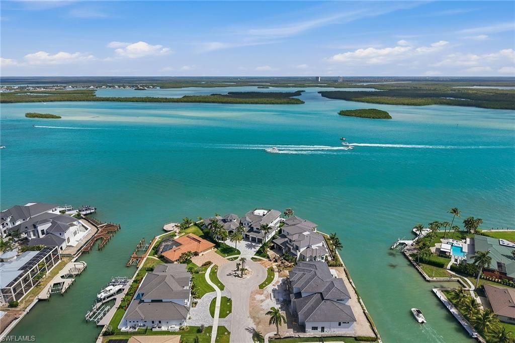 975 Sundrop Ct, Marco Island, FL 34145 Photo