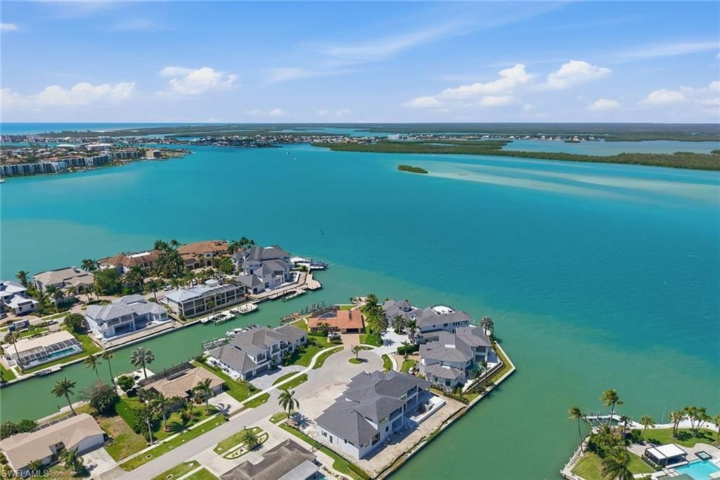 975 Sundrop Ct, Marco Island, FL 34145 Photo