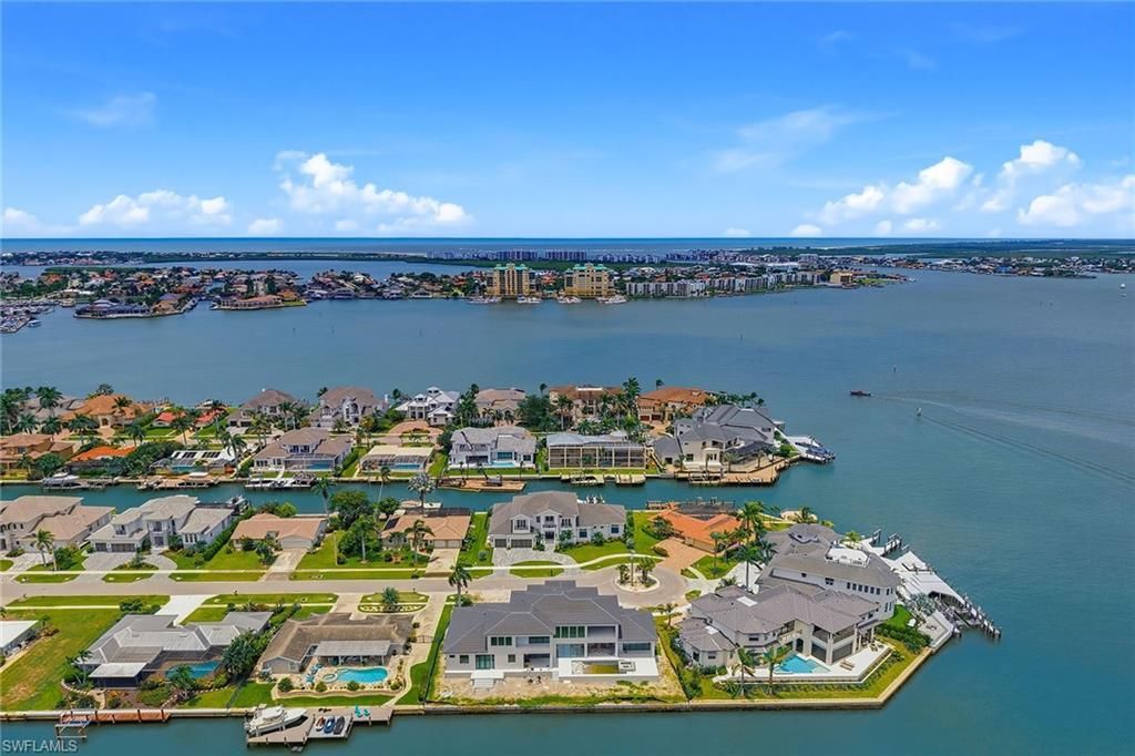 975 Sundrop Ct, Marco Island, FL 34145 Photo