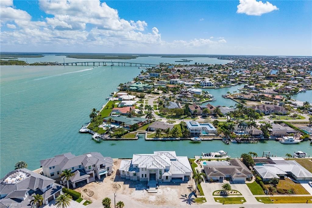 975 Sundrop Ct, Marco Island, FL 34145 Photo