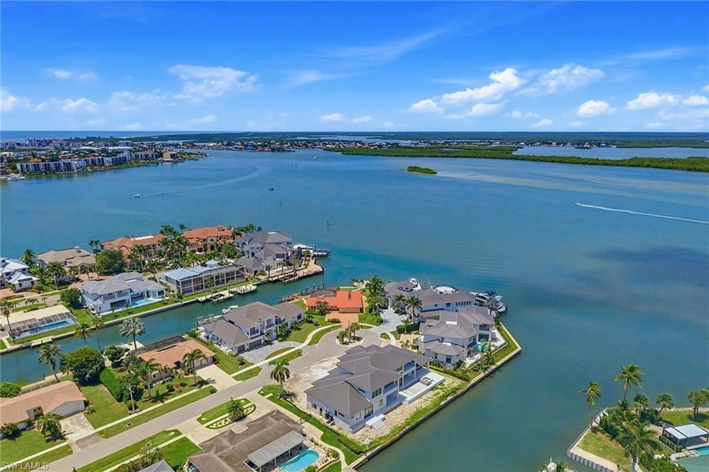 975 Sundrop Ct, Marco Island, FL 34145 Photo