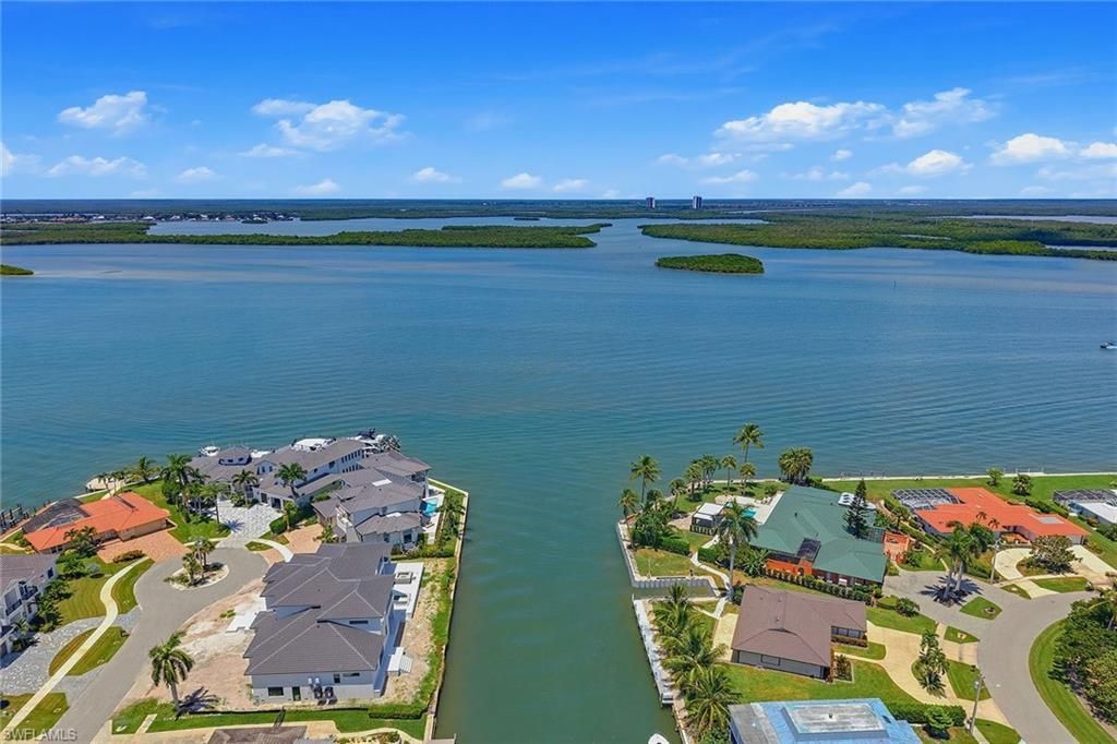 975 Sundrop Ct, Marco Island, FL 34145 Photo