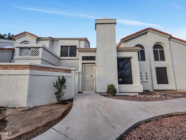 1717 E UNION HILLS Drive, Unit 2033, Phoenix, AZ 85024