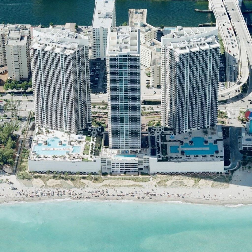 1800 S Ocean Dr, Unit 2208, Hallandale Beach, FL 33009 Photo